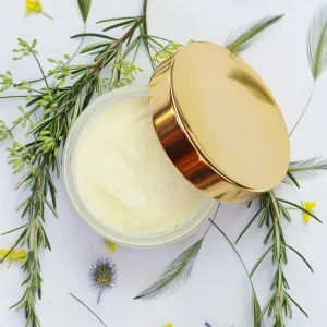 Lola's Apothecary Breath Of Clarity Uplifting Body Souffle