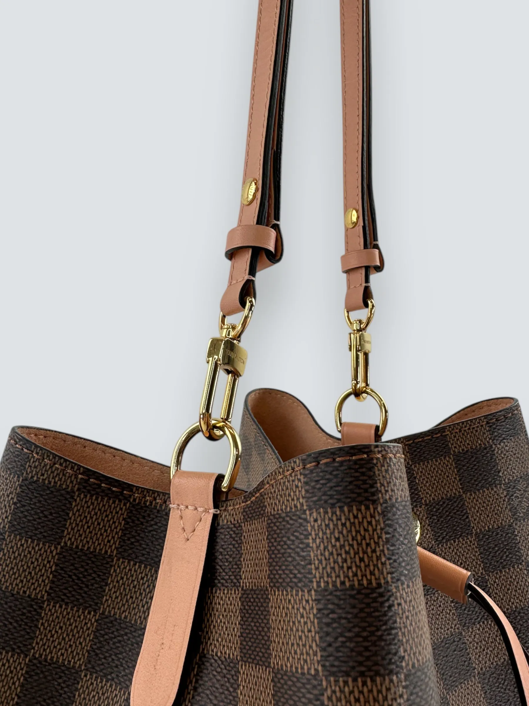 Louis Vuitton Damier Ebene Canvas NeoNoe Bucket Bag