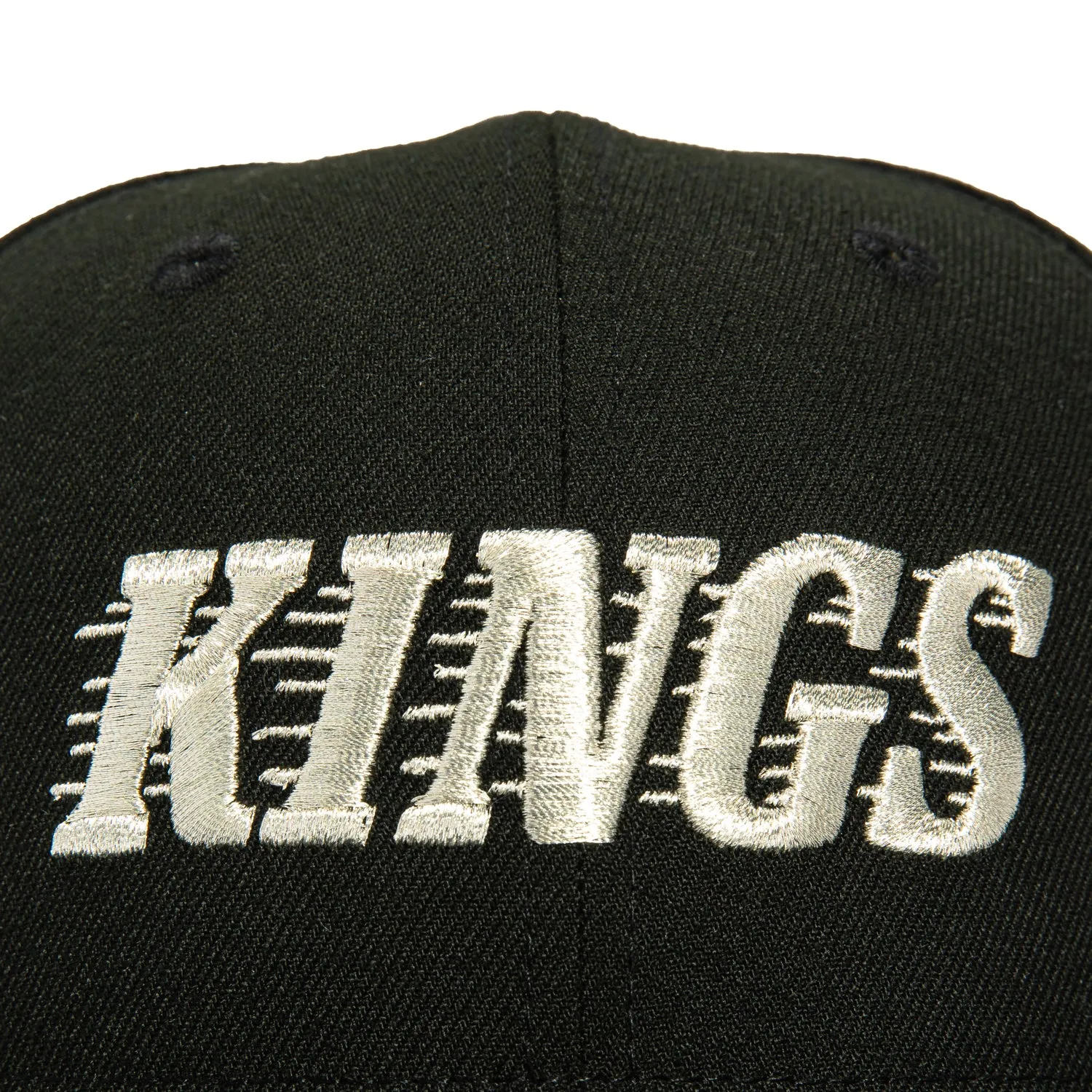 New Era 59Fifty Los Angeles Kings Logo Patch Script Hat - Black. Metallic Silver