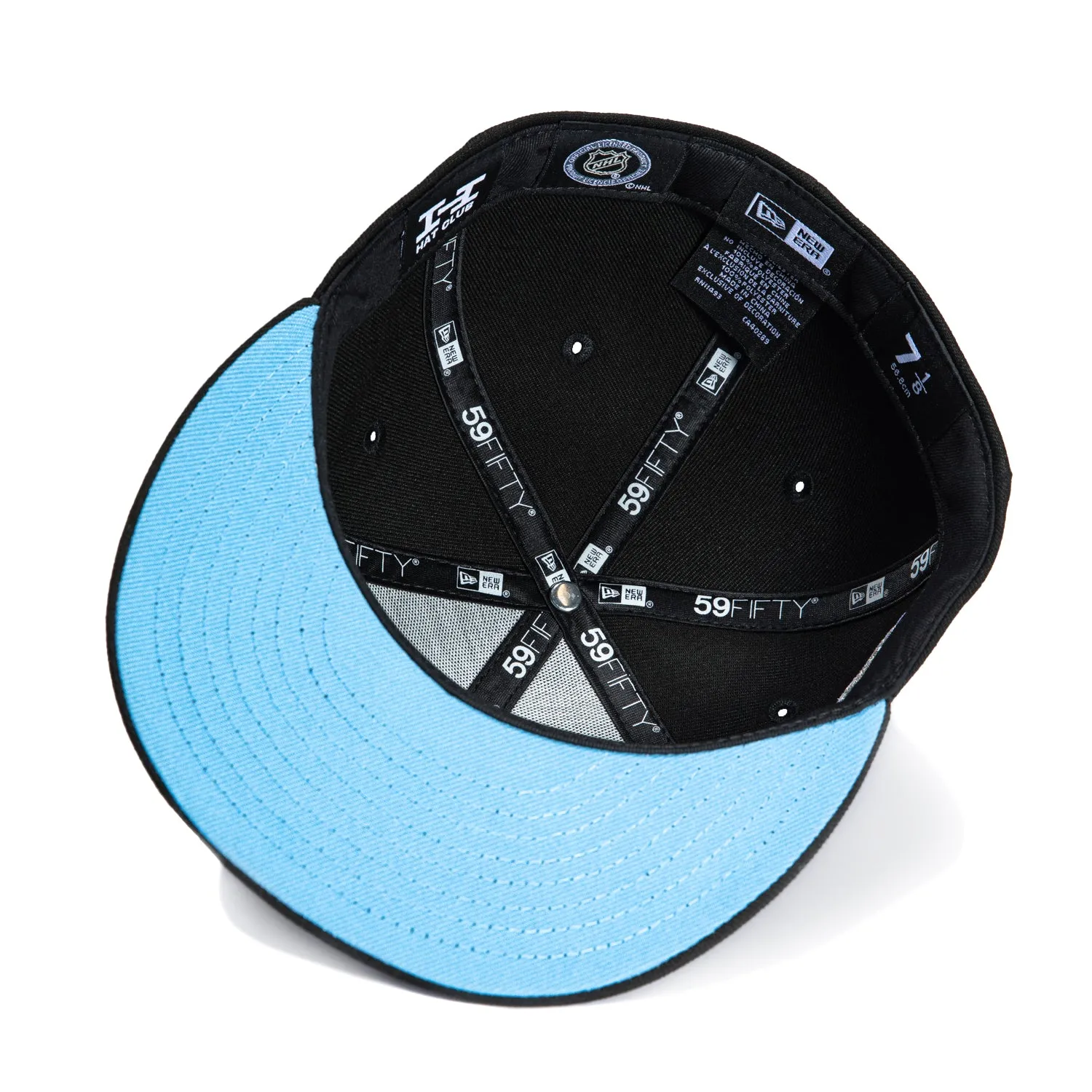 New Era 59Fifty Los Angeles Kings Logo Patch Script Hat - Black. Metallic Silver